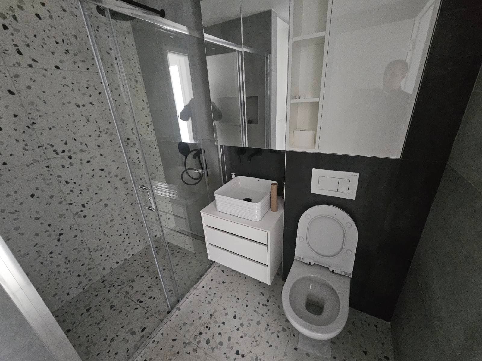 Montaža sanitarije i galanterije - HIDRO MONT JOVANČIĆ